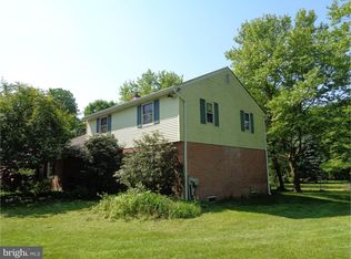 173 Swamp Rd, Newtown, PA 18940
