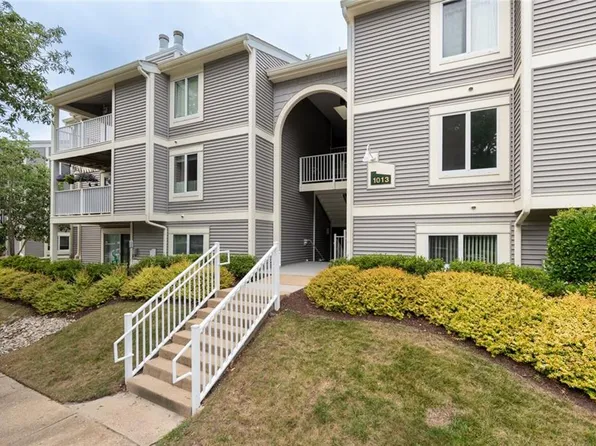 1013 Autumn Woods Ln APT 103, Virginia Beach, VA 23454
