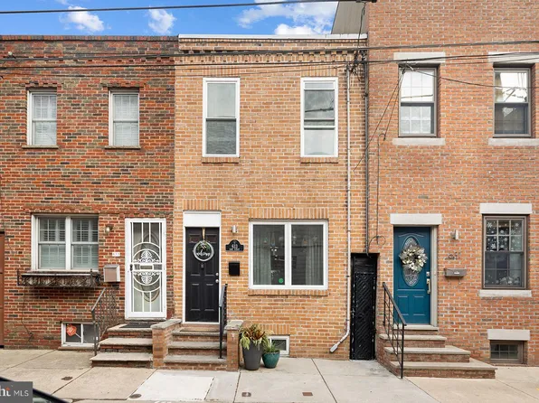 633 Earp St, Philadelphia, PA 19147