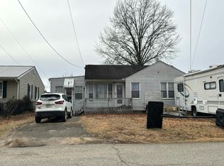 818 30th St, Point Pleasant, WV 25550
