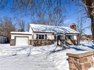 30 Bridge St E, Tweed, ON K0K3J0