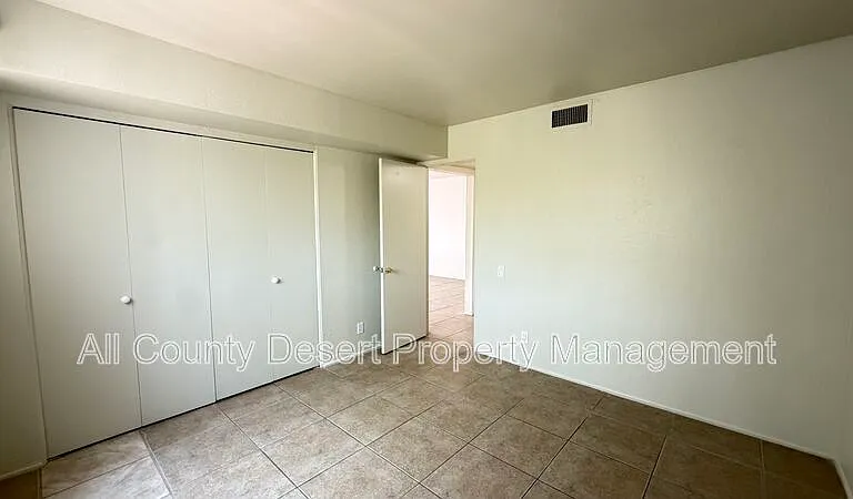 550 El Cielo Rd #3 — Photo 9