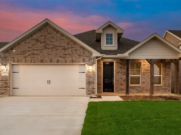 3529 Austin St, Gainesville, TX 76240
