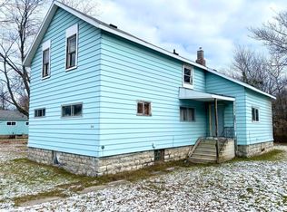 334 Hattie St, Marinette, WI 54143