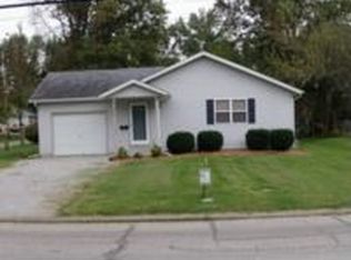 310 S 29th St, Belleville, IL 62226