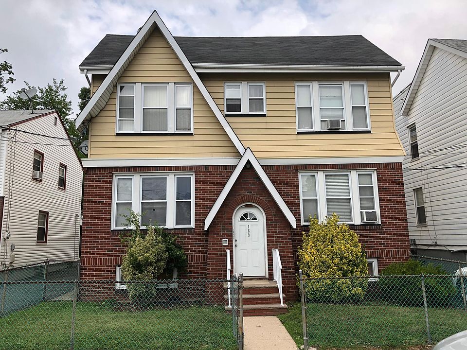 169 Ivy Street