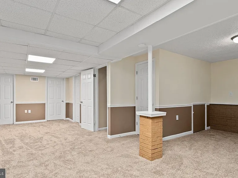 7660 Turnbrook Dr — Photo 15