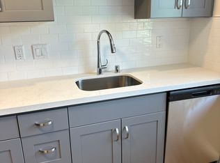 200 Monterey St APT 5, Brisbane, CA 94005