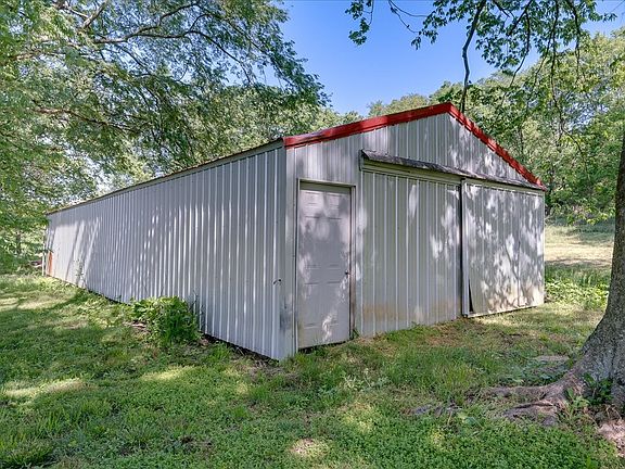 27th image of 7480 Beech Hill Rd