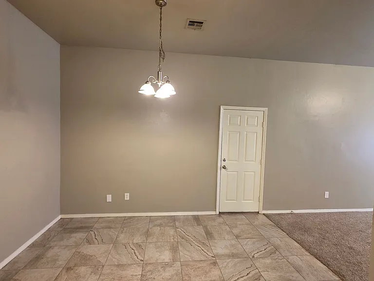 1716 W Palm Pl — Photo 13