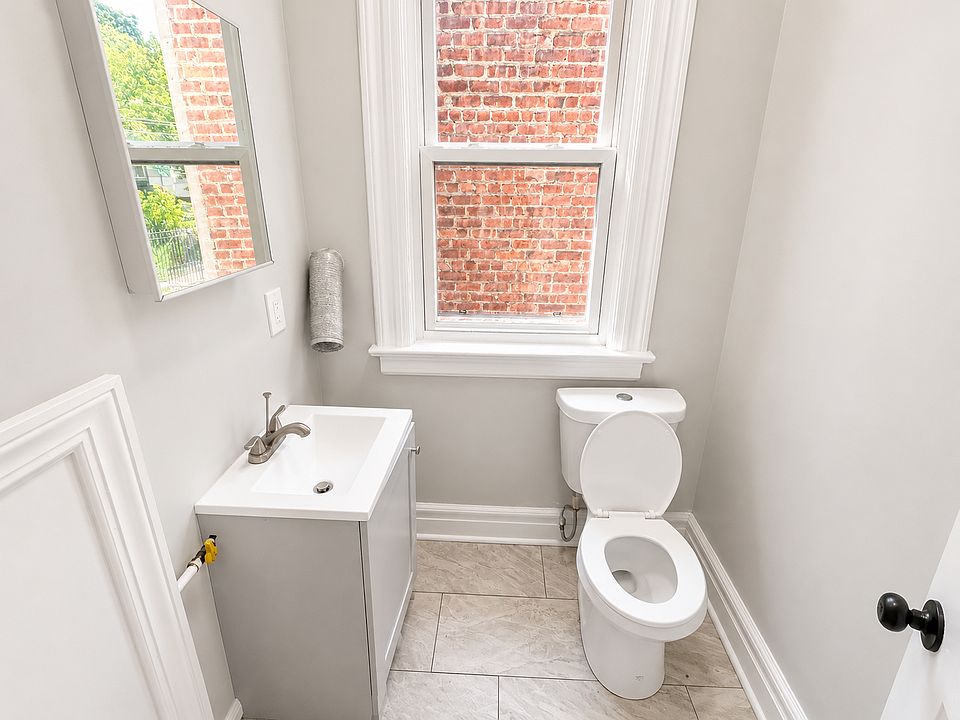 1st image of 61 Stuyvesant Ave Floor 2