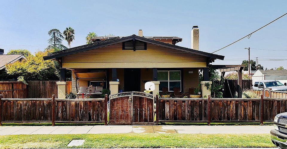 1st image of 1393 N College Ave