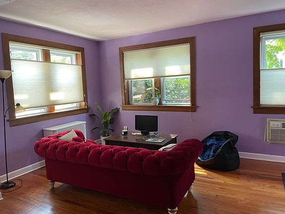 2nd image of 77 Glenbrook Rd APT 106