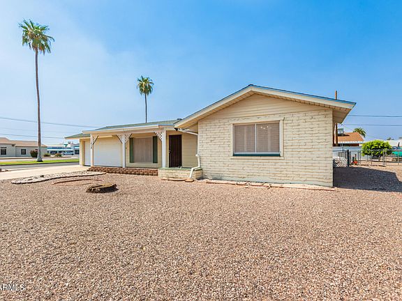 2nd image of 11839 N 111th Avenue
