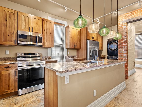 4th image of 1129 E 17th Ave #1