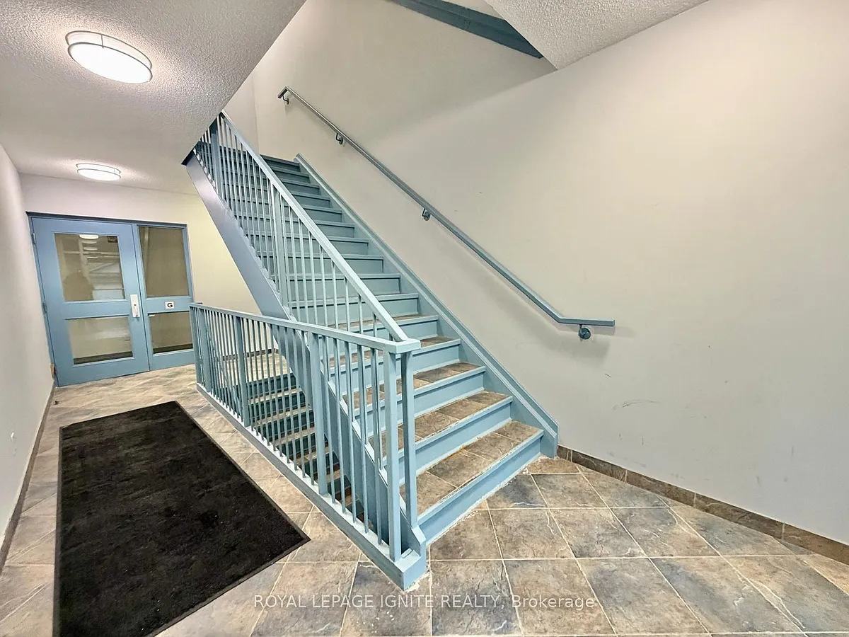 Building Photo - 128 Aspen Springs Dr #304
