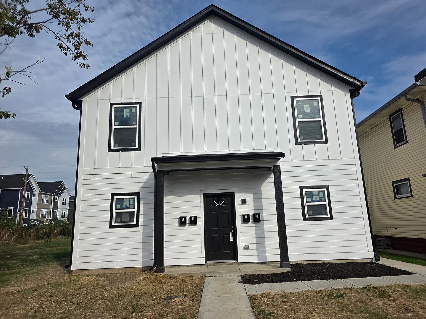 2421 Guilford Ave — Photo 4