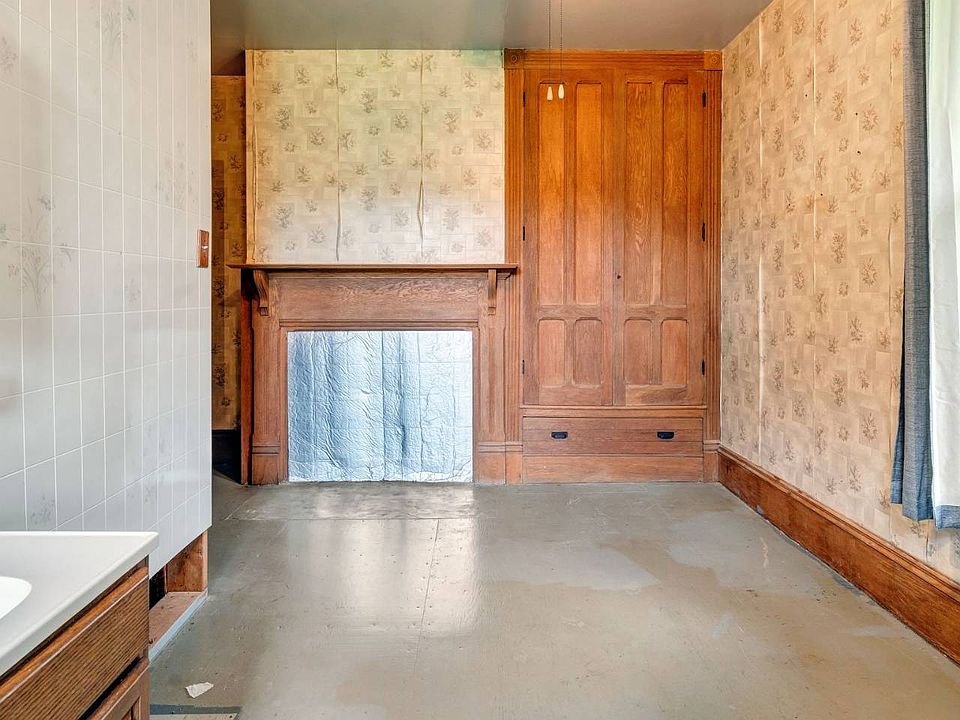 34th image of this home