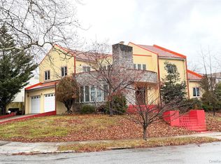 26105 Bridgewater Avenue, Glen Oaks, NY 11004