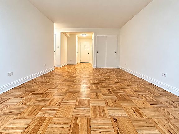 4th image of 151 W 16th St APT 1L