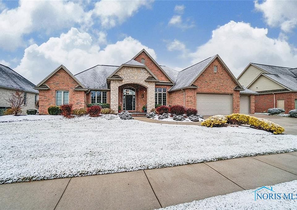 1st image of 8418 Lakebrook Dr