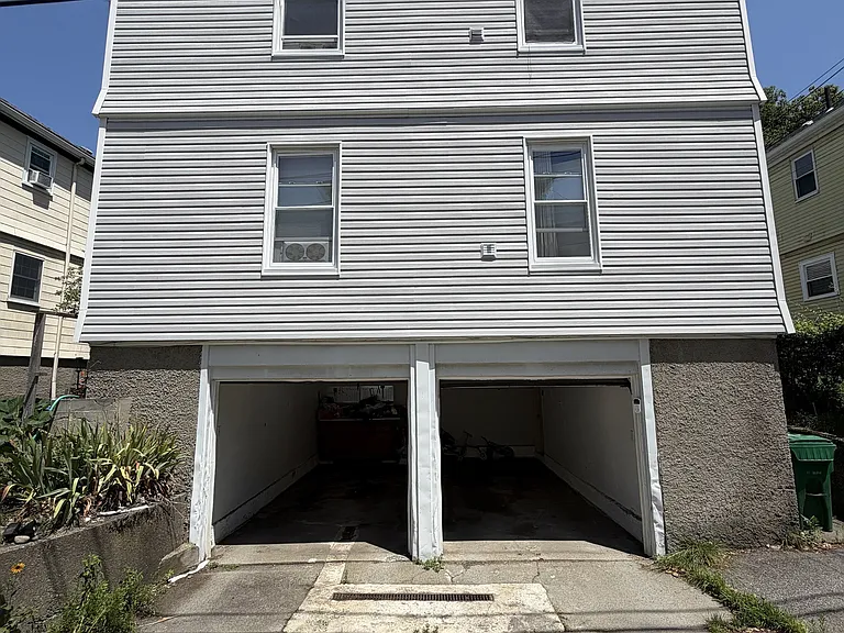 21 Saint James Ter #21 — Photo 12