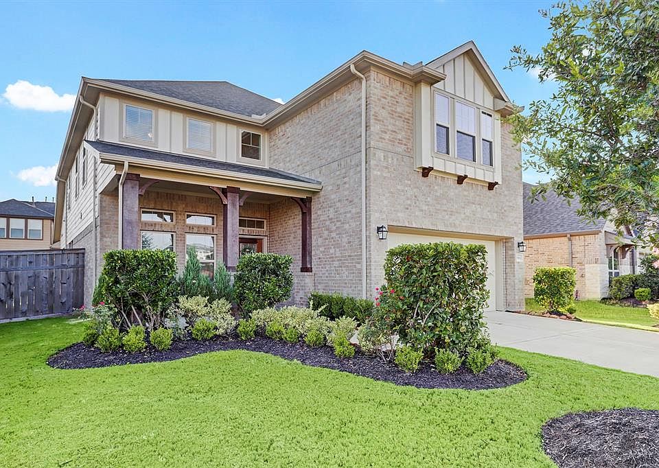 1st image of 29011 Crystal Rose Ln