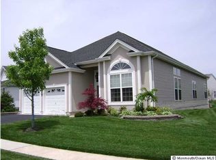 15 Moss Ln, Jackson, NJ 08527