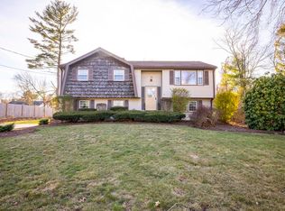 41 Ruth Ellen Rd, Raynham, MA 02767