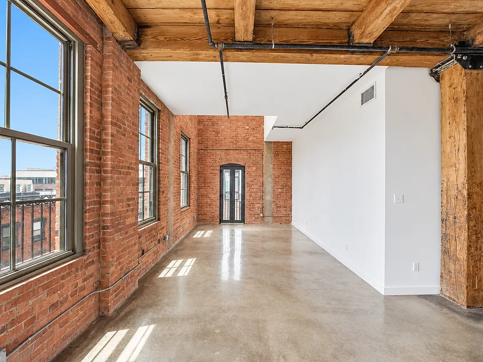 59 Kent St #5E