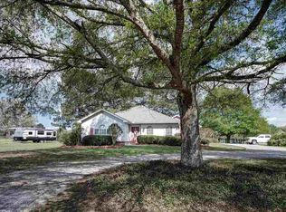 236 Red Oak Rd, Pelahatchie, MS 39145