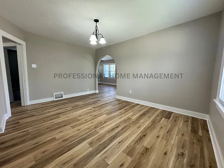 651 S Spruce St — Photo 17
