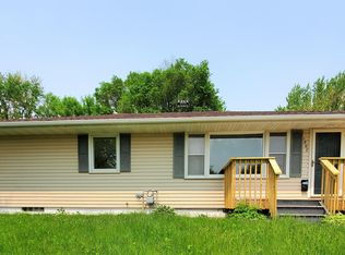 1807 16 1/2 St NW, Rochester, MN 55901