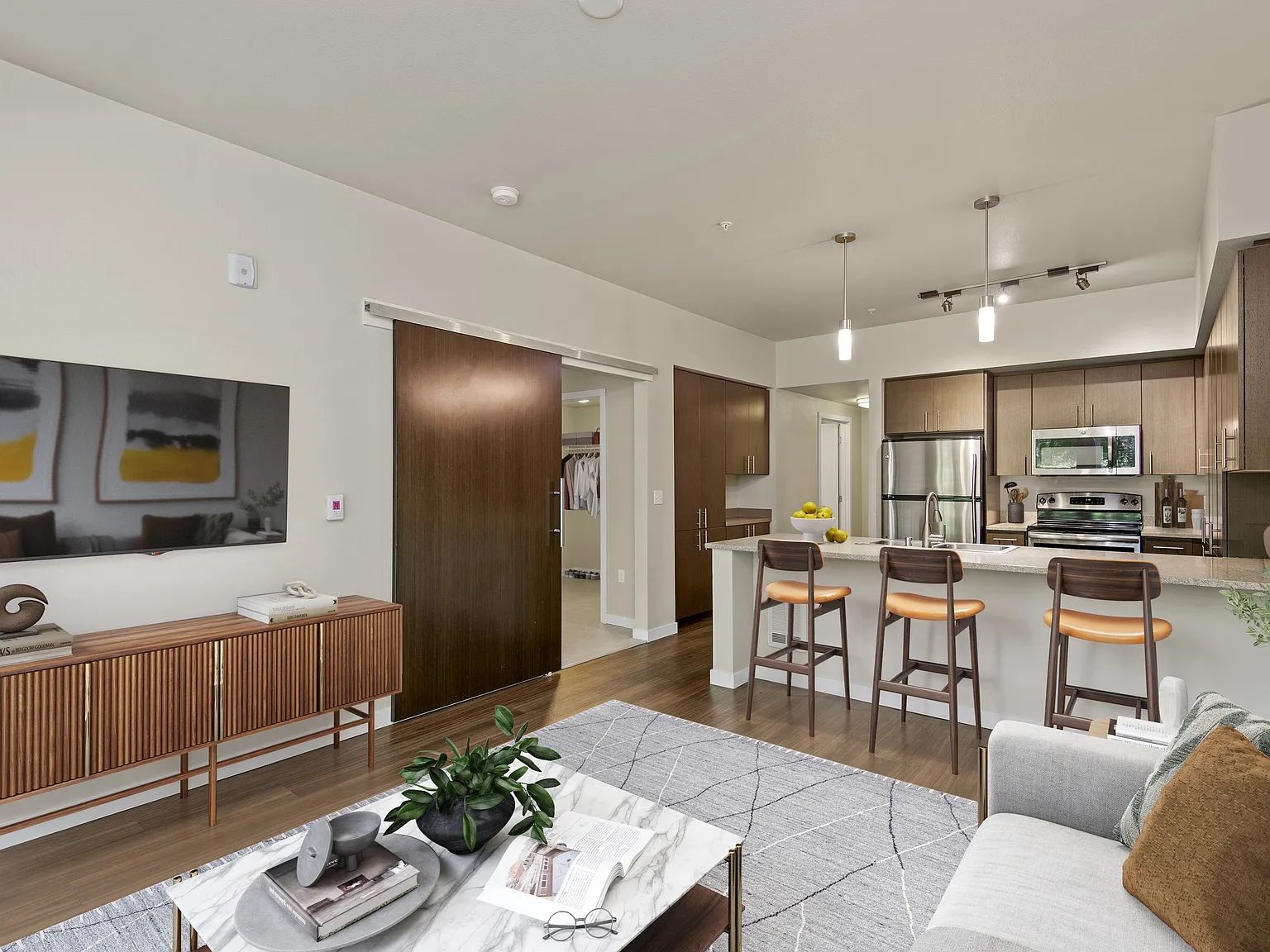 Allez Apartments — Photo 4