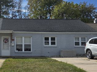 19 Abbott Rd, New Castle, DE 19720