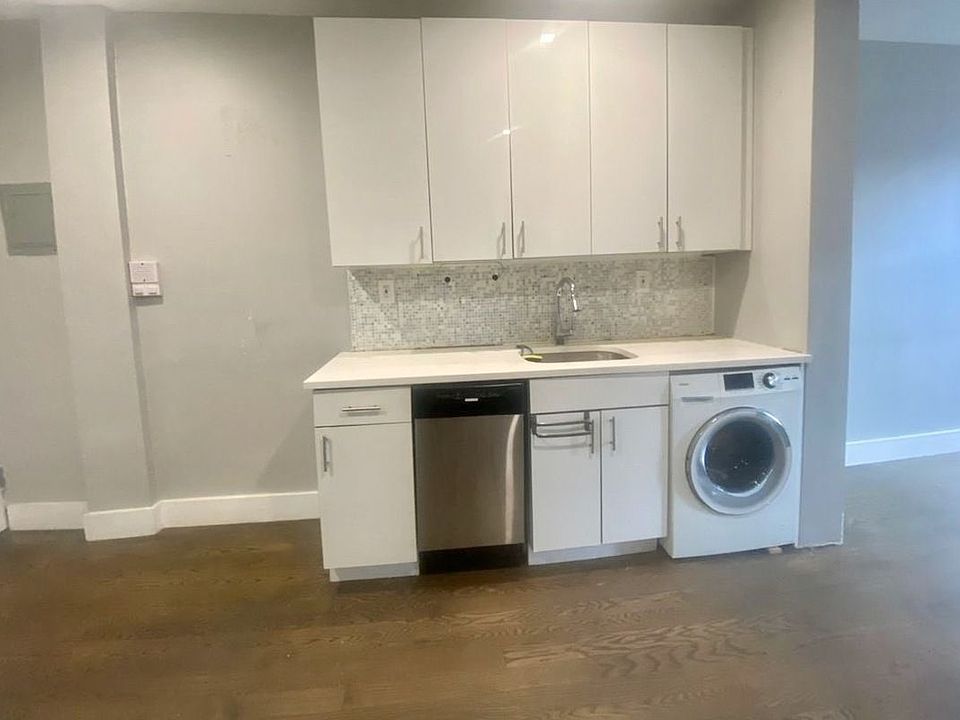 1st image of 322 E 126th St #9C