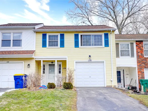 170 Willow Pond Way, Penfield, NY 14526
