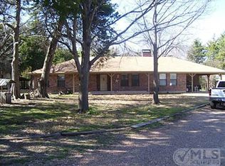 202 County Road 1286, Ector, TX 75439