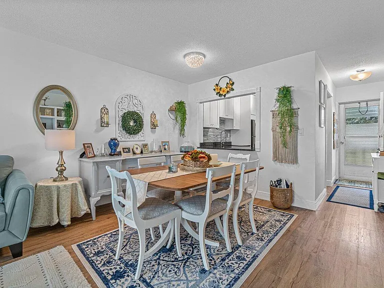 2855 S Garden Dr #211 — Photo 10