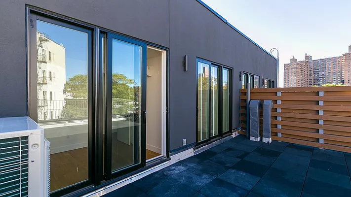 Rented by Nooklyn NYC LLC | media 30