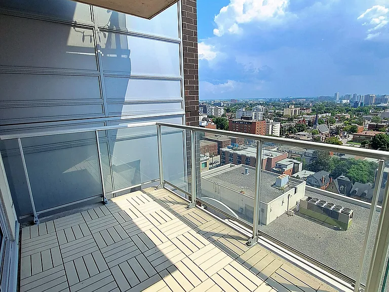 195 Besserer St #2005 — Photo 10