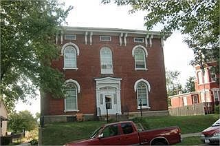 1st image of 306 W 3rd St