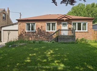 18 Jodphur Ave #Basement, Toronto, ON M9M 2J4