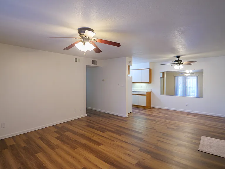 6331 N Barcelona Ct #917 — Photo 4