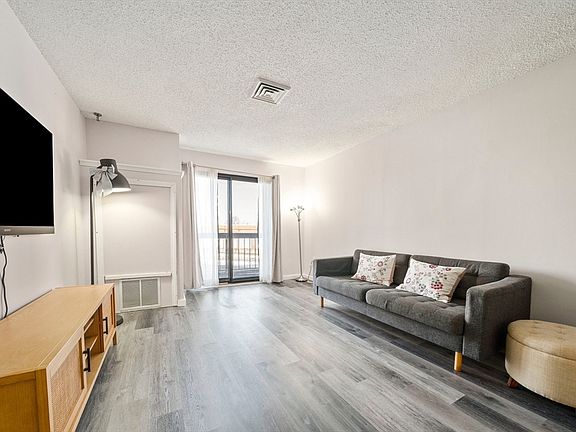 3rd image of 90 Quincy Shore Dr APT 107