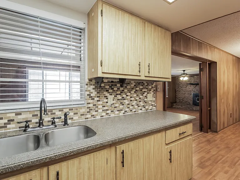 123 Hidalgo Ave — Photo 7