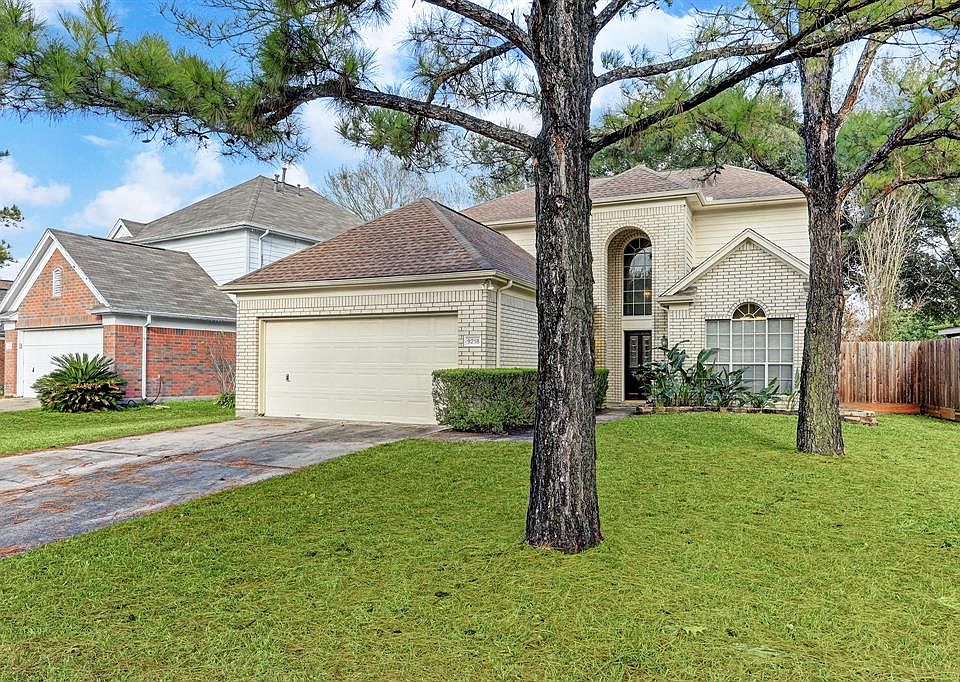 1st image of 9218 Chester Park Dr