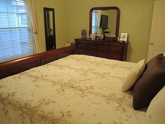 3rd image of 4137 Idaho Ave #2