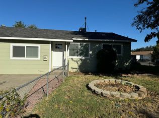 3256 Daisy St, Anderson, CA 96007