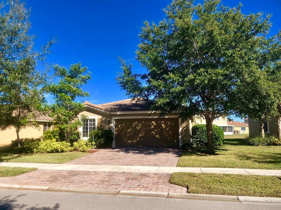 1st image of 2068 SW Newport Isles Blvd
